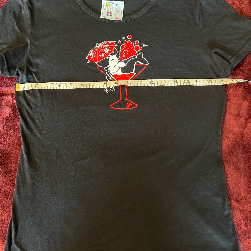 Mermaid Martini Glass American Apparel Graphic t-shirt NWT - Picture 4 of 6